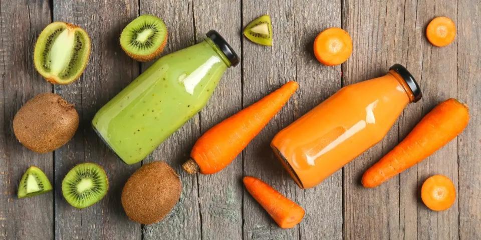 3 zumos détox ligeros contra el estreñimiento